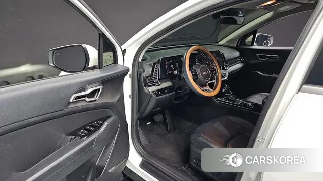 Kia Sportage 5th Generation 2022 Белый из Кореи, фото 2