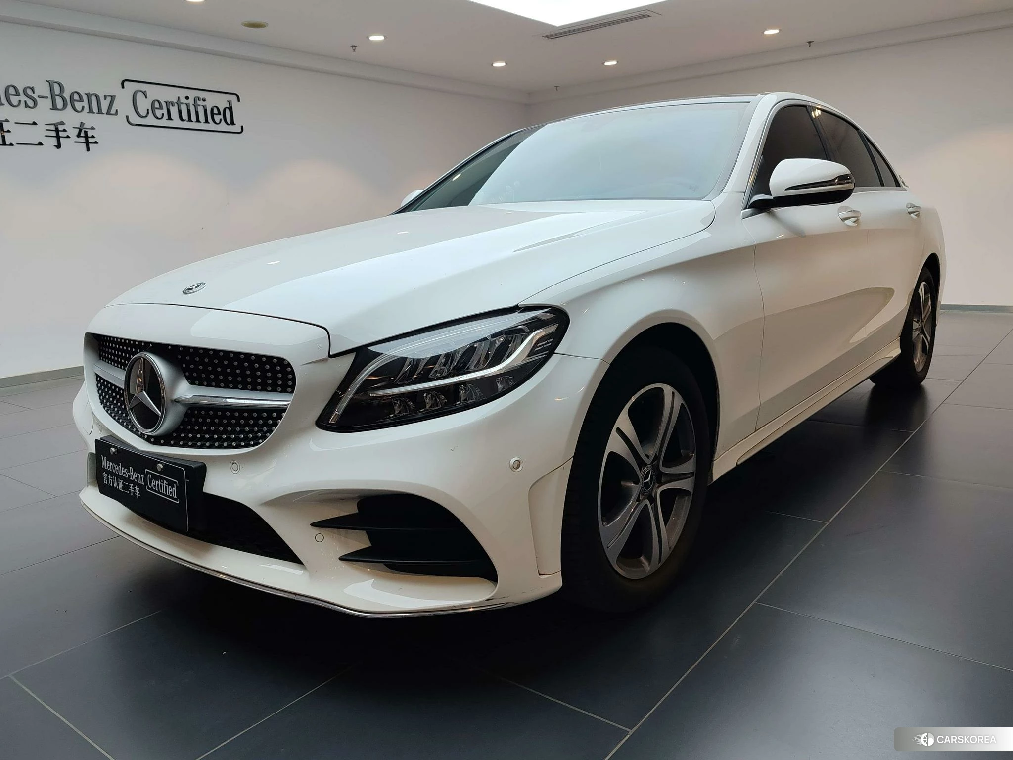 Mercedes-Benz Class C 2020 Белый из Китая, фото 2