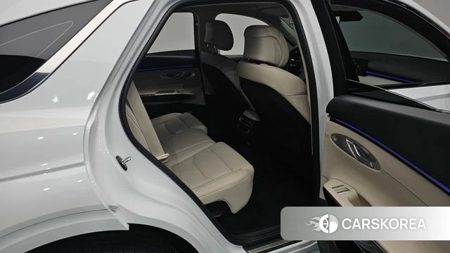 Genesis GV70 2026 Белый из Кореи, фото 2