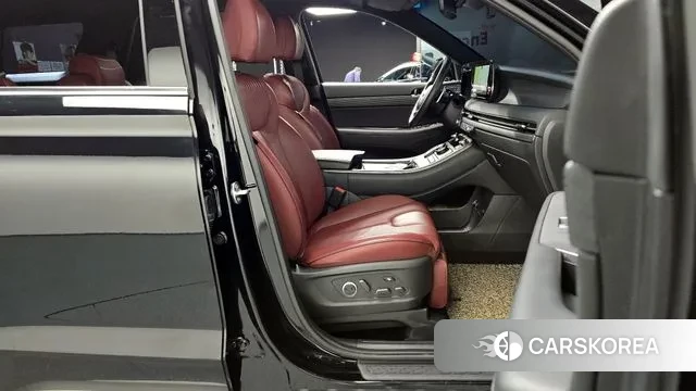 Hyundai The New Palisade 2023 Черный из Кореи, фото 2