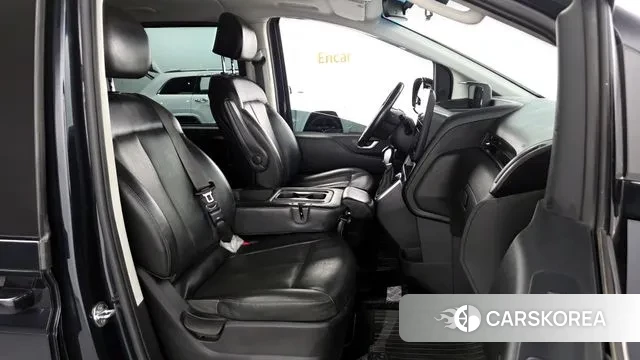 Hyundai Staria 2021 Синий из Кореи, фото 2