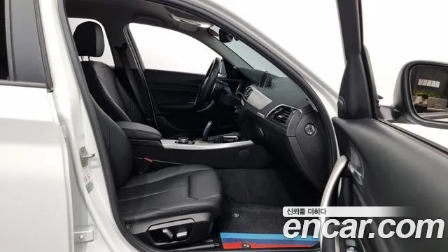 BMW 1 Series (F20) 2018 Белый из Кореи, фото 2