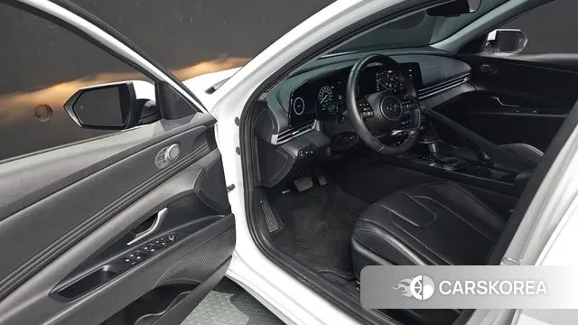 Hyundai Avante (CN7) 2023 Белый из Кореи, фото 2