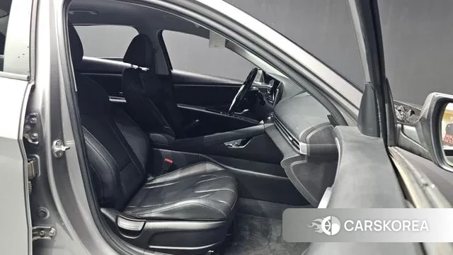 Hyundai Avante (CN7) 2021 Серый из Кореи, фото 2