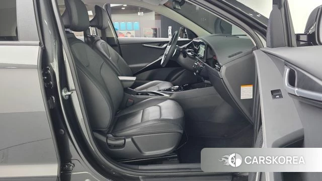 Kia Di Ol Nu Niro 2023 Серый из Кореи, фото 2