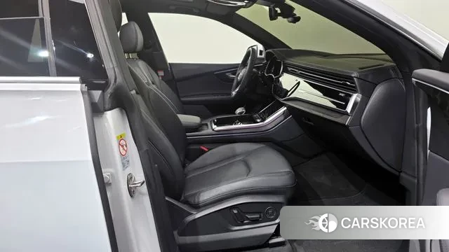 Audi Q8 (4M) id 3217714 из Кореи 2