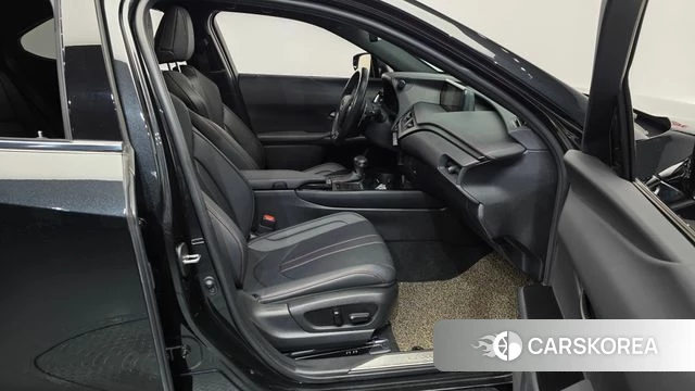Lexus UX250h 2020 Черный из Кореи, фото 2