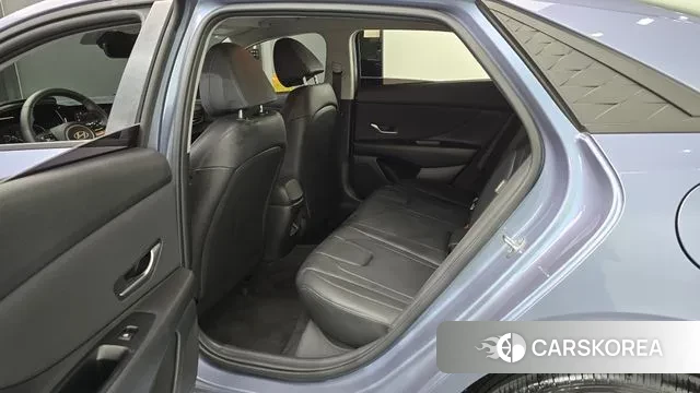 Hyundai The New Avante (CN7) 2023 Синий из Кореи, фото 2