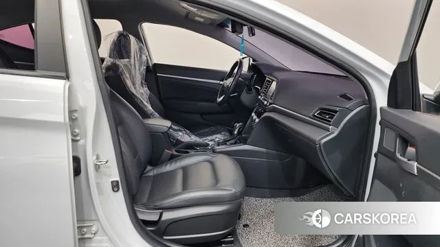 Hyundai The New Avante AD 2019 Белый из Кореи, фото 2