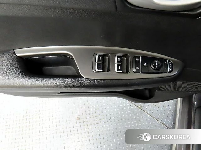 Kia The New K5 2nd generation 2018 Серый из Кореи, фото 2