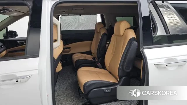 Kia Carnival 4th generation 2021 Белый из Кореи, фото 2