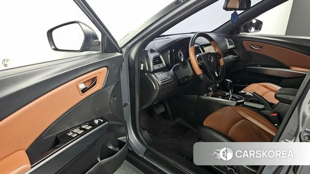 Ssangyong Tivoli Armor 2018 Серый из Кореи, фото 2