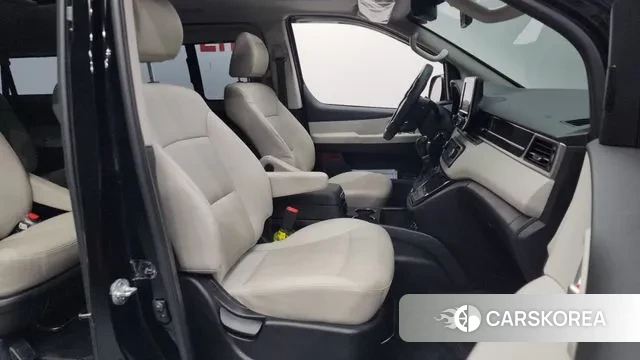 Hyundai The New Grand Starex 2020 Черный из Кореи, фото 2