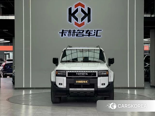 Toyota Prado 2025 Белый из Китая, фото 2