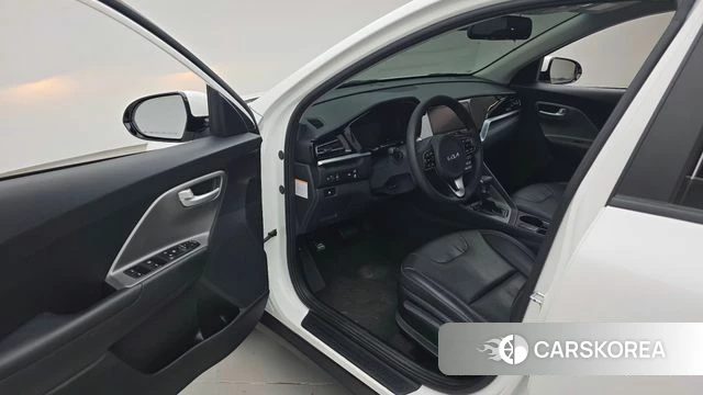 Kia The New Niro 2021 Белый из Кореи, фото 2