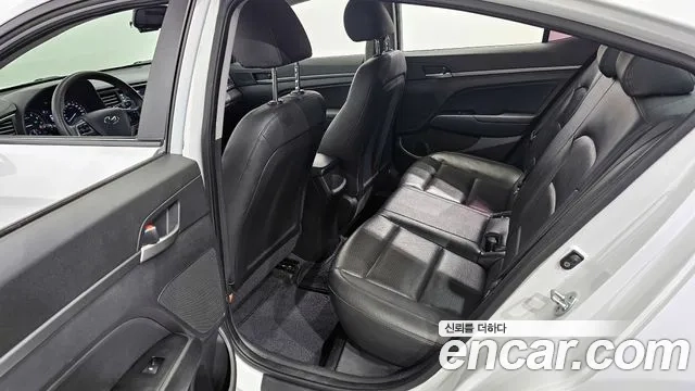 Hyundai Avante AD 2018 Белый из Кореи, фото 2