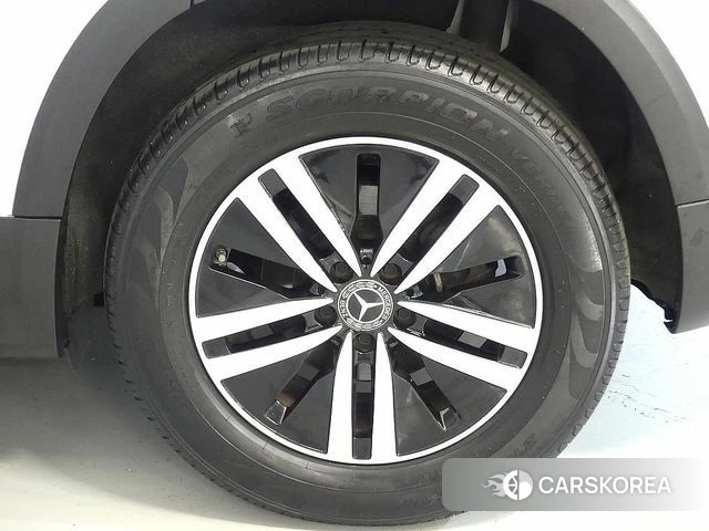 Mercedes-Benz GLB-Class X247 2021 Белый из Кореи, фото 2
