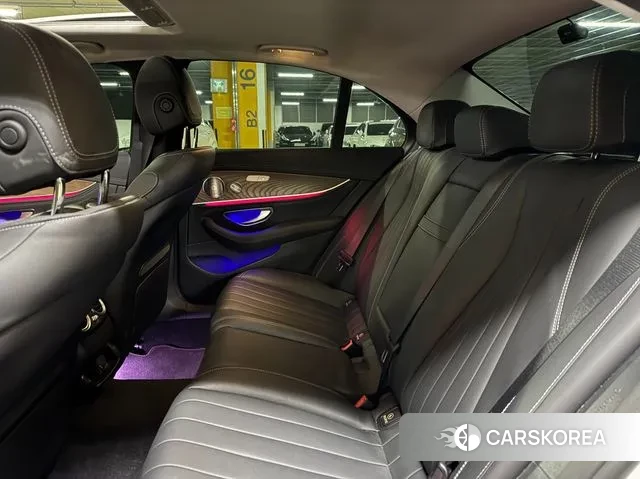 Mercedes-Benz E-Class W213 2020 Белый из Кореи, фото 2