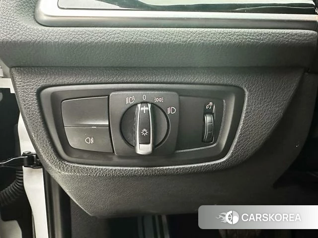 BMW 1 series 2023 Белый из Китая, фото 2
