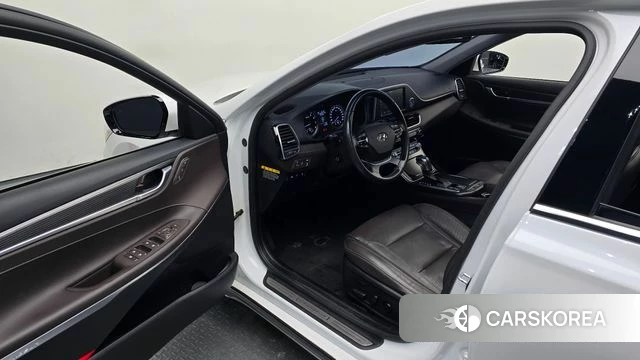 Hyundai Grandeur IG 2018 Белый из Кореи, фото 2