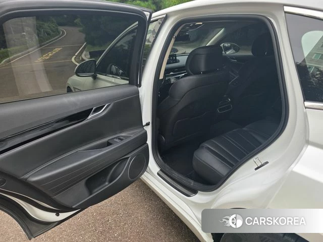 Genesis G80 (RG3) 2022 Белый из Кореи, фото 2