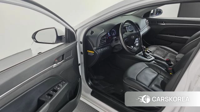 Hyundai The New Avante AD 2019 Белый из Кореи, фото 2