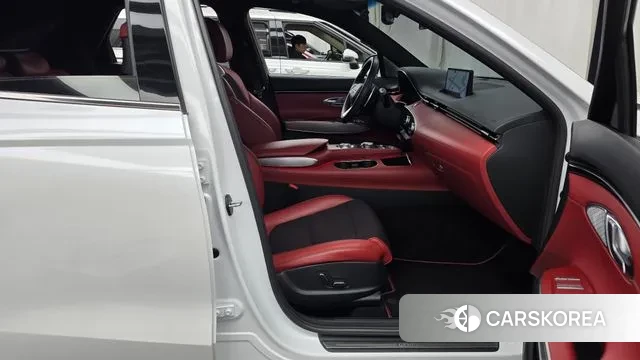 Genesis GV70 2021 Белый из Кореи, фото 2