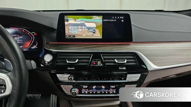 BMW 6 Series GT (G32) 2020 Черный из Кореи, фото 2