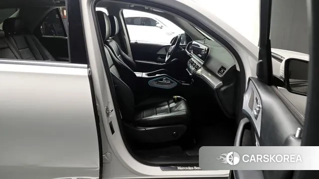 Mercedes-Benz GLE-Class W167 2019 Белый из Кореи, фото 2