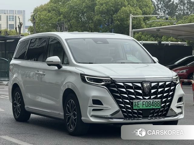 Roewe iMAX8 DMH 2025 Белый из Китая, фото 2