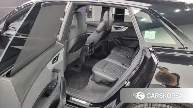 Audi Q8 (4M) id 2884298 из Кореи 2