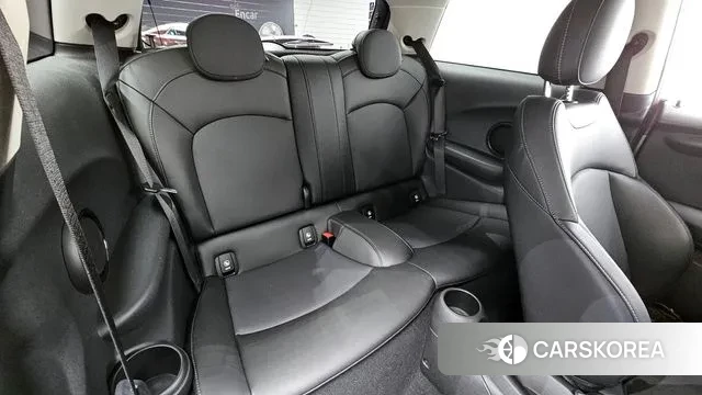 Mini Cooper 2018 Песочный из Кореи, фото 2