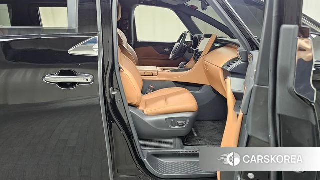 Toyota Alphard 4th Generation 2025 Черный из Кореи, фото 2