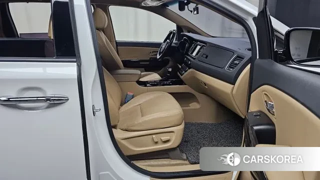 Kia The New Carnival 2020 Белый из Кореи, фото 2