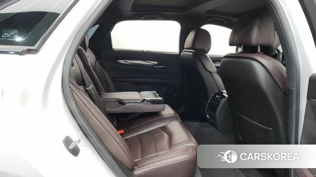 Cadillac CT6 2019 Белый из Кореи, фото 2