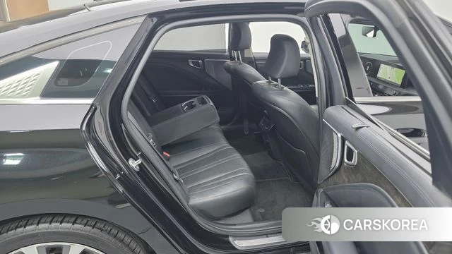 Kia K8 2022 Черный из Кореи, фото 2