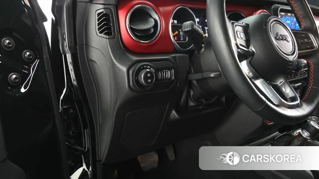 Jeep Wrangler (JL) 2023 Черный из Кореи, фото 2