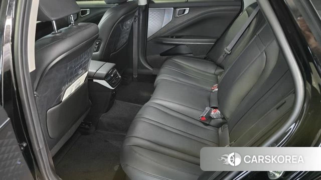 Kia K8 Hybrid 2023 Черный из Кореи, фото 2
