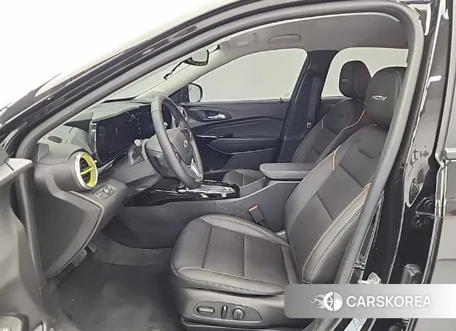 Chevrolet (GM Daewoo) Trax Crossover 2024 Черный из Кореи, фото 2