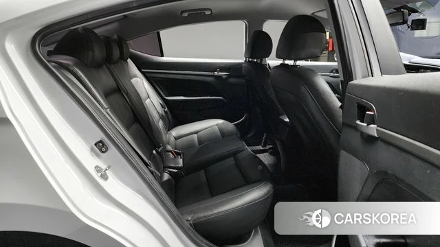 Hyundai The New Avante AD 2019 Белый из Кореи, фото 2