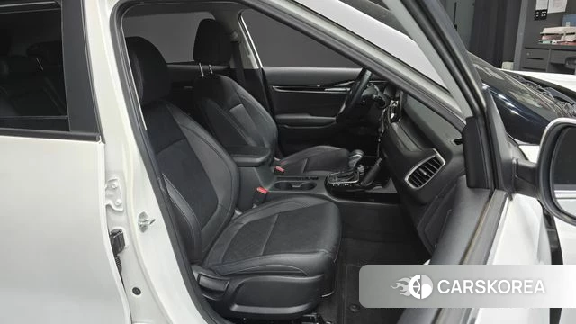 Kia Seltos 2021 Белый из Кореи, фото 2