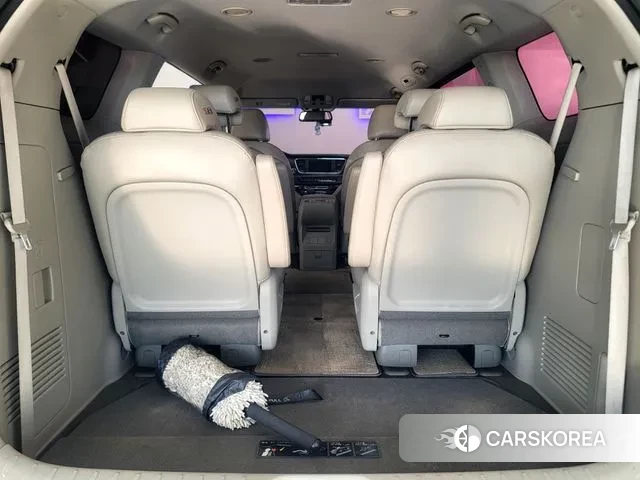 Kia All New Carnival 2018 Черный из Кореи, фото 2