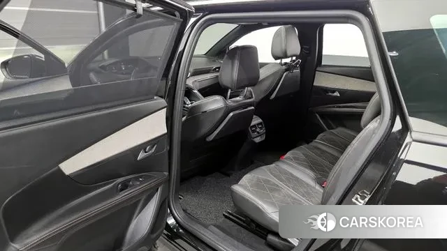 Peugeot 5008 second generation 2018 Черный из Кореи, фото 2