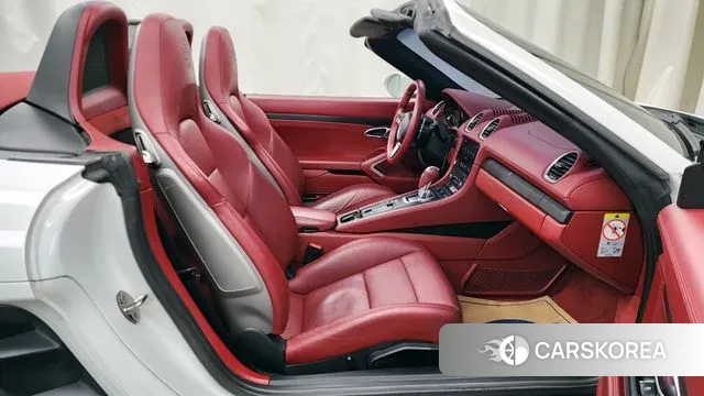 Porsche 718 Boxster 2019 Белый из Кореи, фото 2