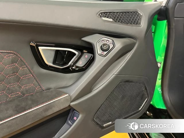 Lamborghini Huracan 2023 Зеленый из Кореи, фото 2