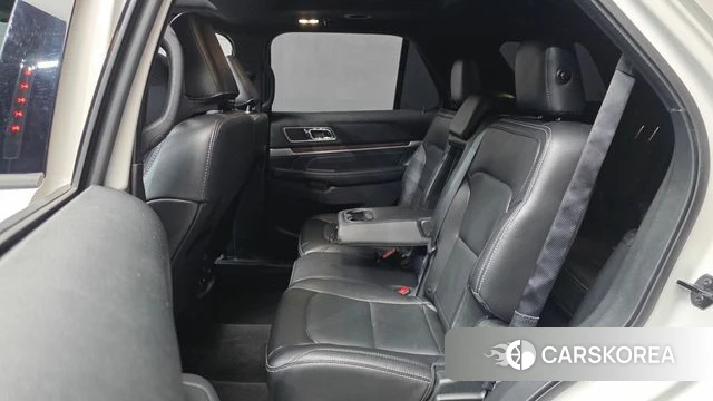 Ford Explorer 2019 Белый из Кореи, фото 2