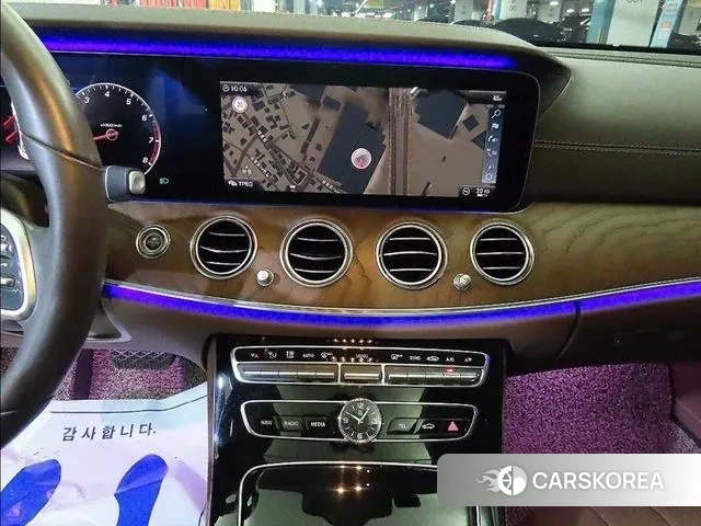 Mercedes-Benz E-Class W213 2019 Белый из Кореи, фото 2