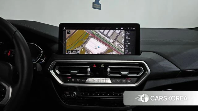 BMW iX3 2024 Белый из Кореи, фото 2