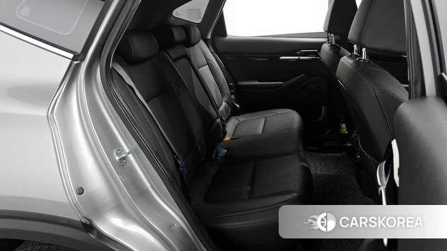 Kia Seltos 2021 Серебряный из Кореи, фото 2