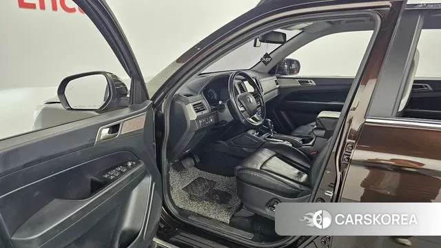 Ssangyong Rexton Sports 2018 Коричневый из Кореи, фото 2